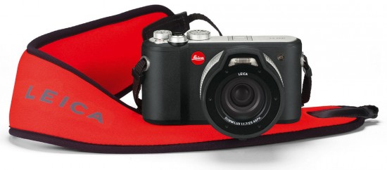 Leica_X-U_Outdoor-wrist-strap-550x242