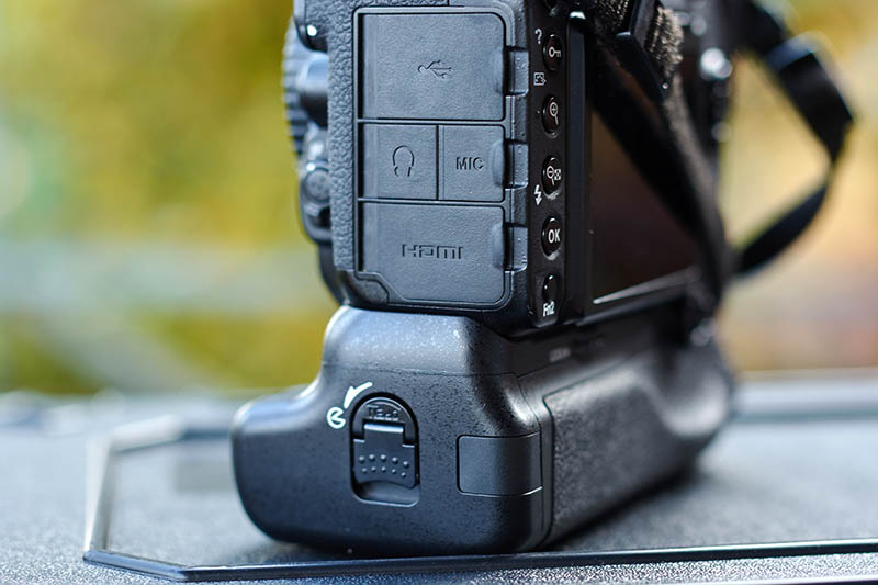 Nikon D500 grip (6)