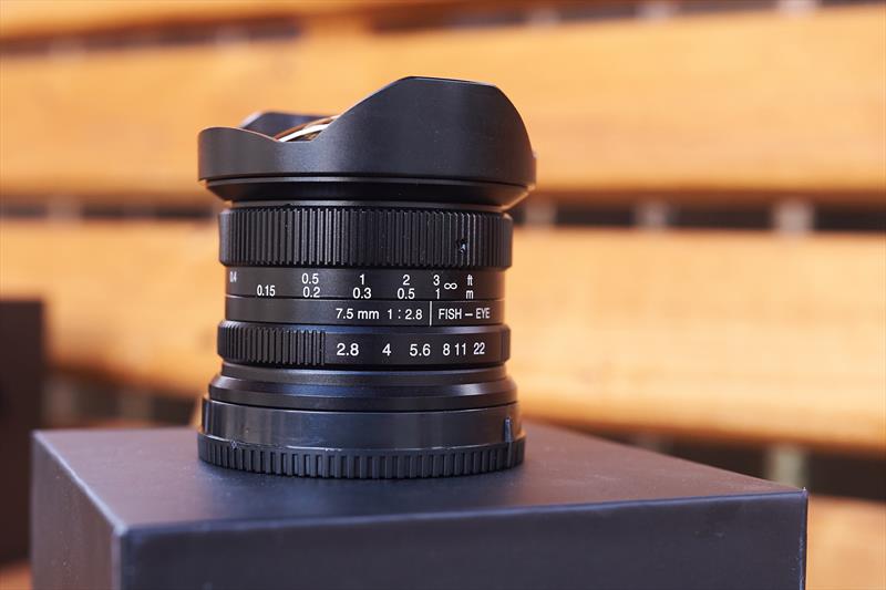 7Artisans 7.5 mm F2.8 (10)