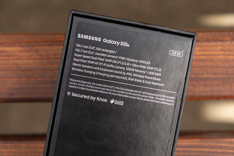 Samsung Galaxy S10e (3)