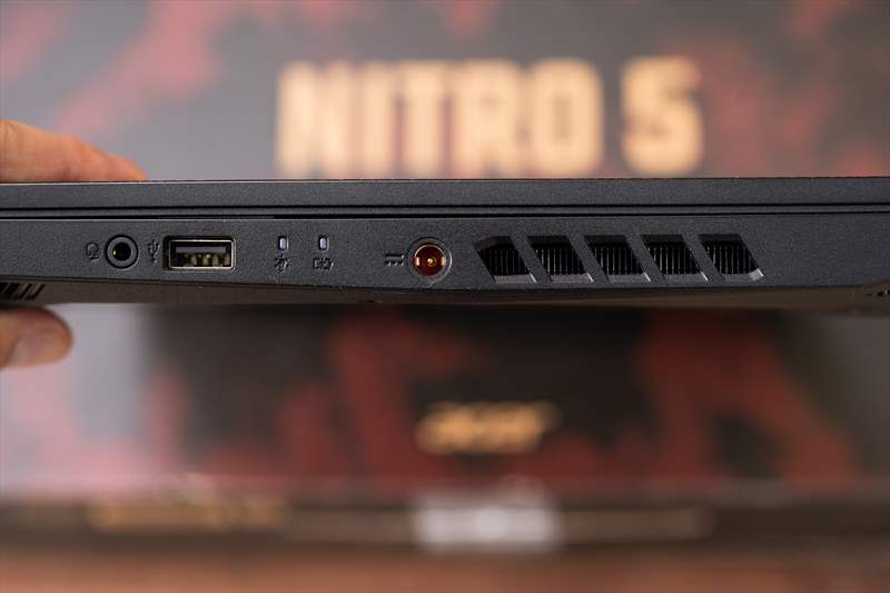 Acer Nitro 5 2019 - Review 01 (18)