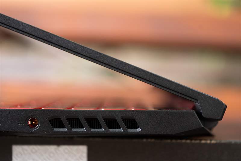 Acer Nitro 5 2019 - Review 01 (28)