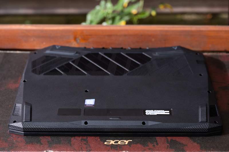 Acer Nitro 5 2019 - Review 01 (7)