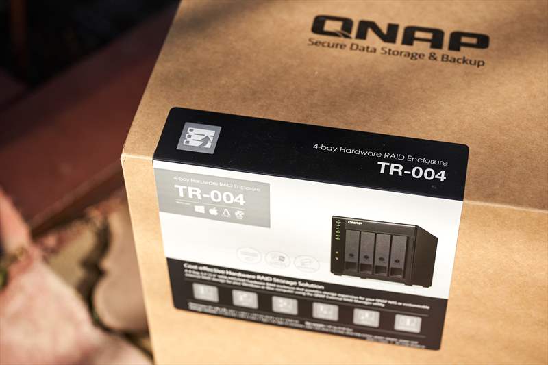 Qnap TR-004 - 01 (4)