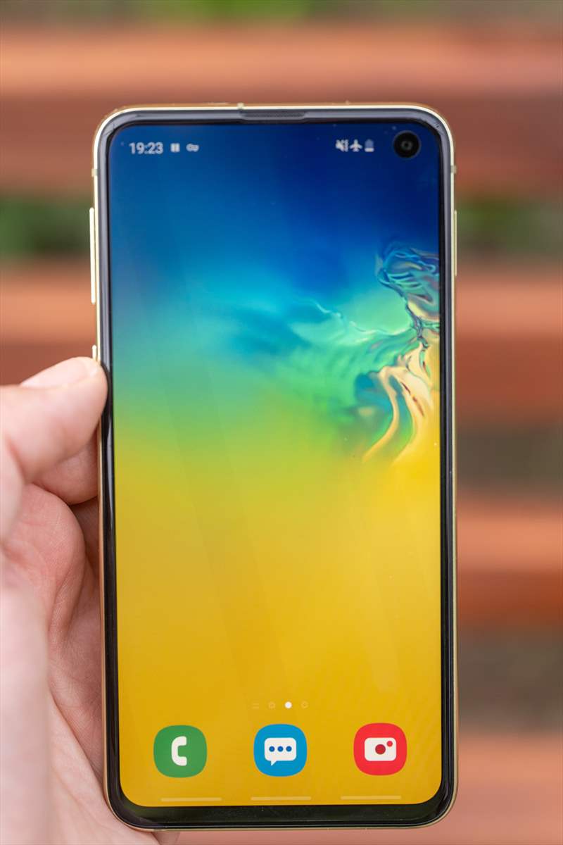 Samsung Galaxy S10e (10)